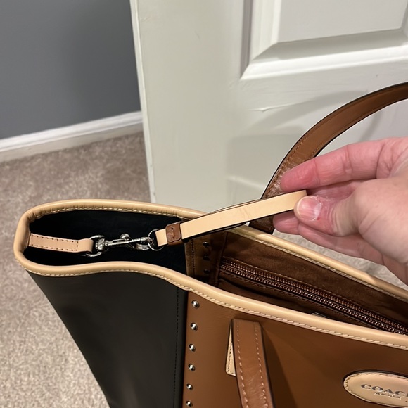 Brown and Camel color Coach tote - Picture 4 of 4